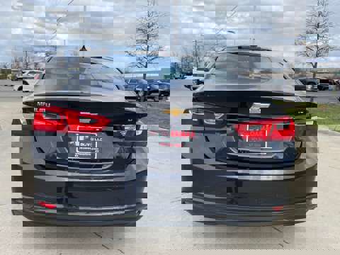 Used 2023 Chevrolet Malibu LT image 19