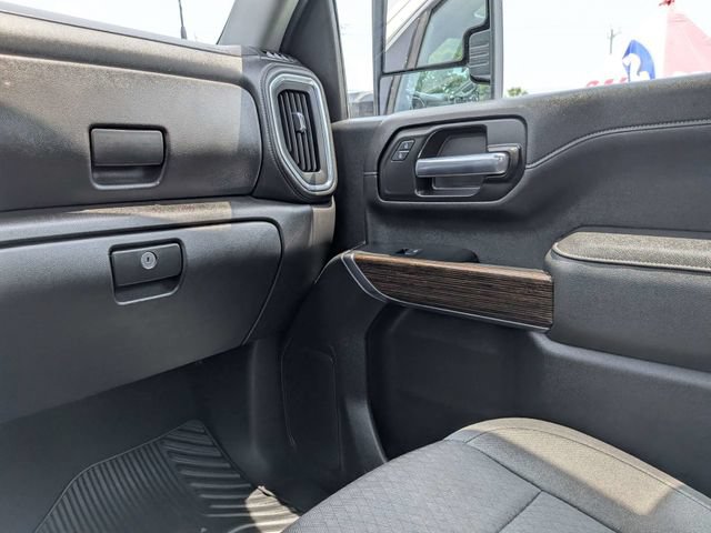 Used 2023 GMC Sierra 2500 SLE AWD/4WD image 17