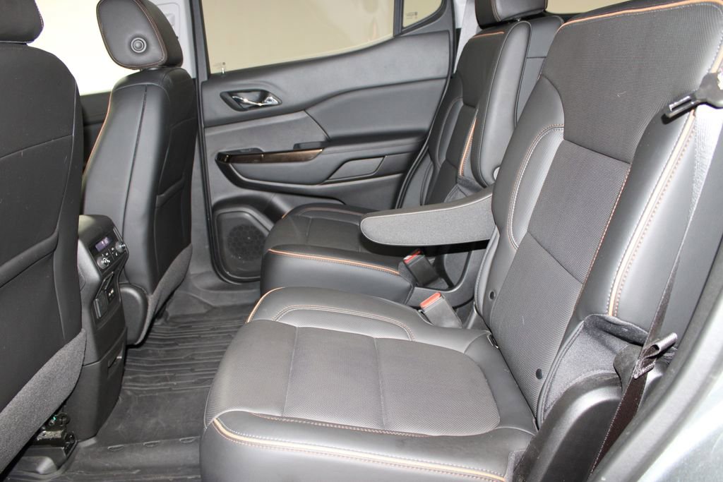Used 2023 GMC Acadia AT4 w/ Preferred Package image 24