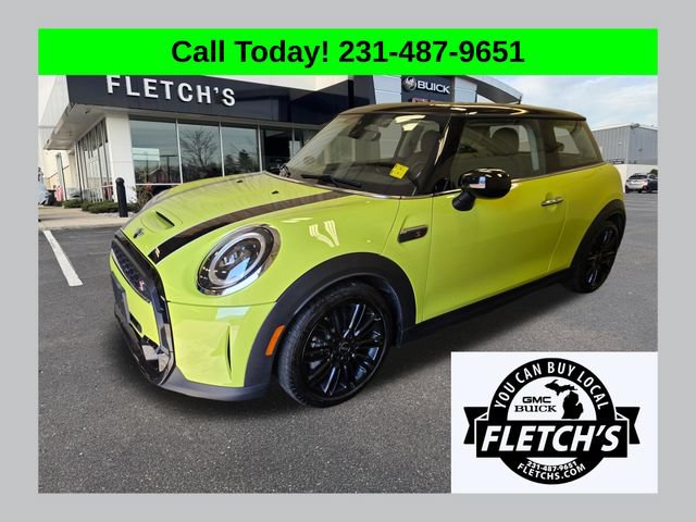 Used 2024 MINI Cooper S FWD image 1