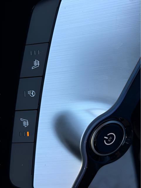 Used 2023 Kia EV6 GT image 21