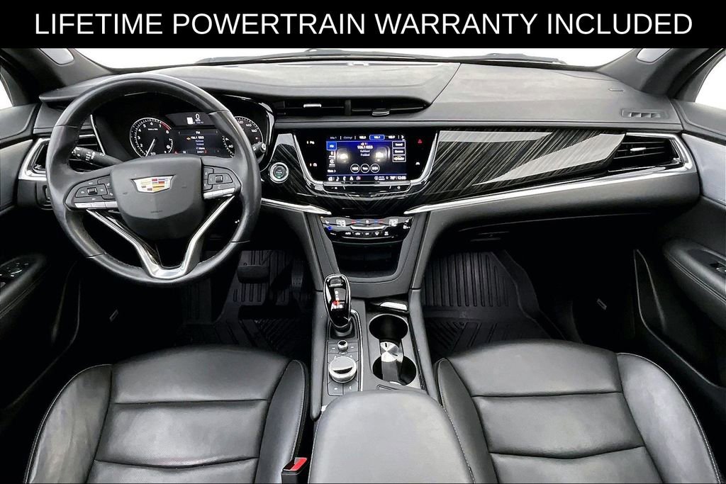 Used 2025 Cadillac XT6 Premium Luxury FWD image 19