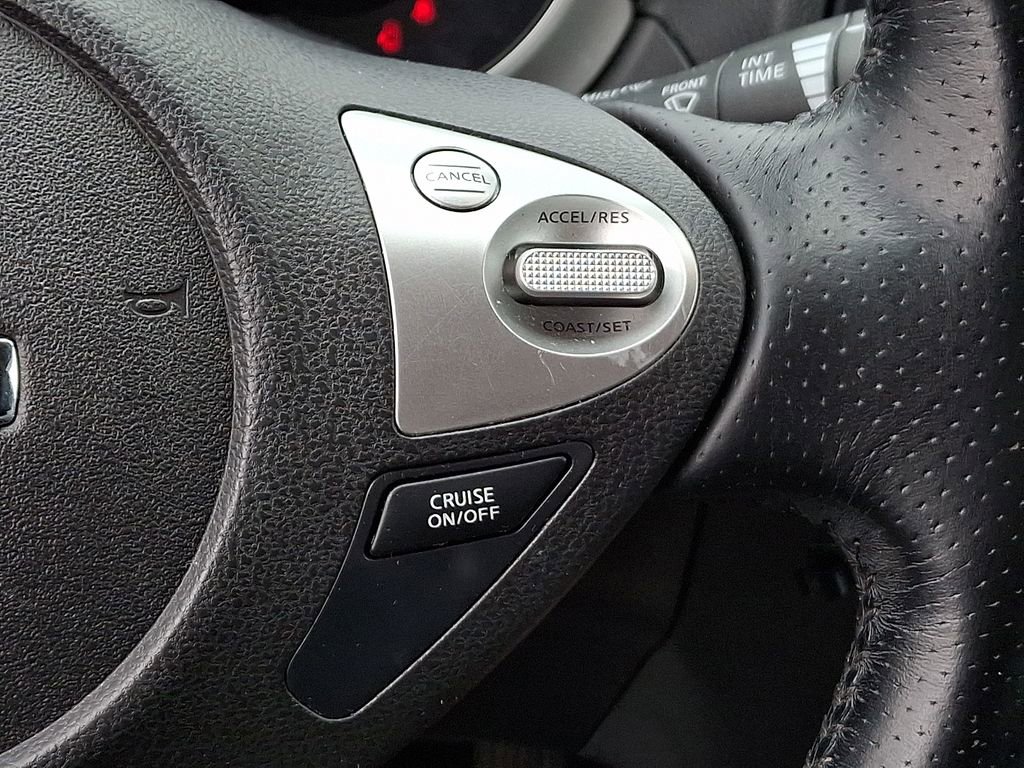 Used 2014 Nissan Juke SL AWD/4WD image 23