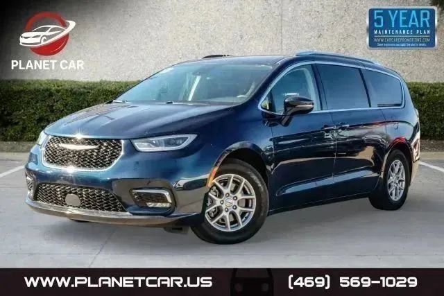 Used 2021 Chrysler Pacifica Touring-L image 1