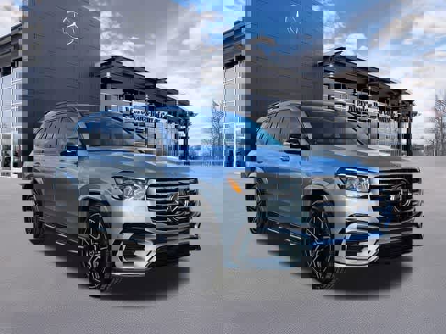 Used 2024 Mercedes-Benz GLS 450 GLS 450 w/ AMG Line Exterior image 3