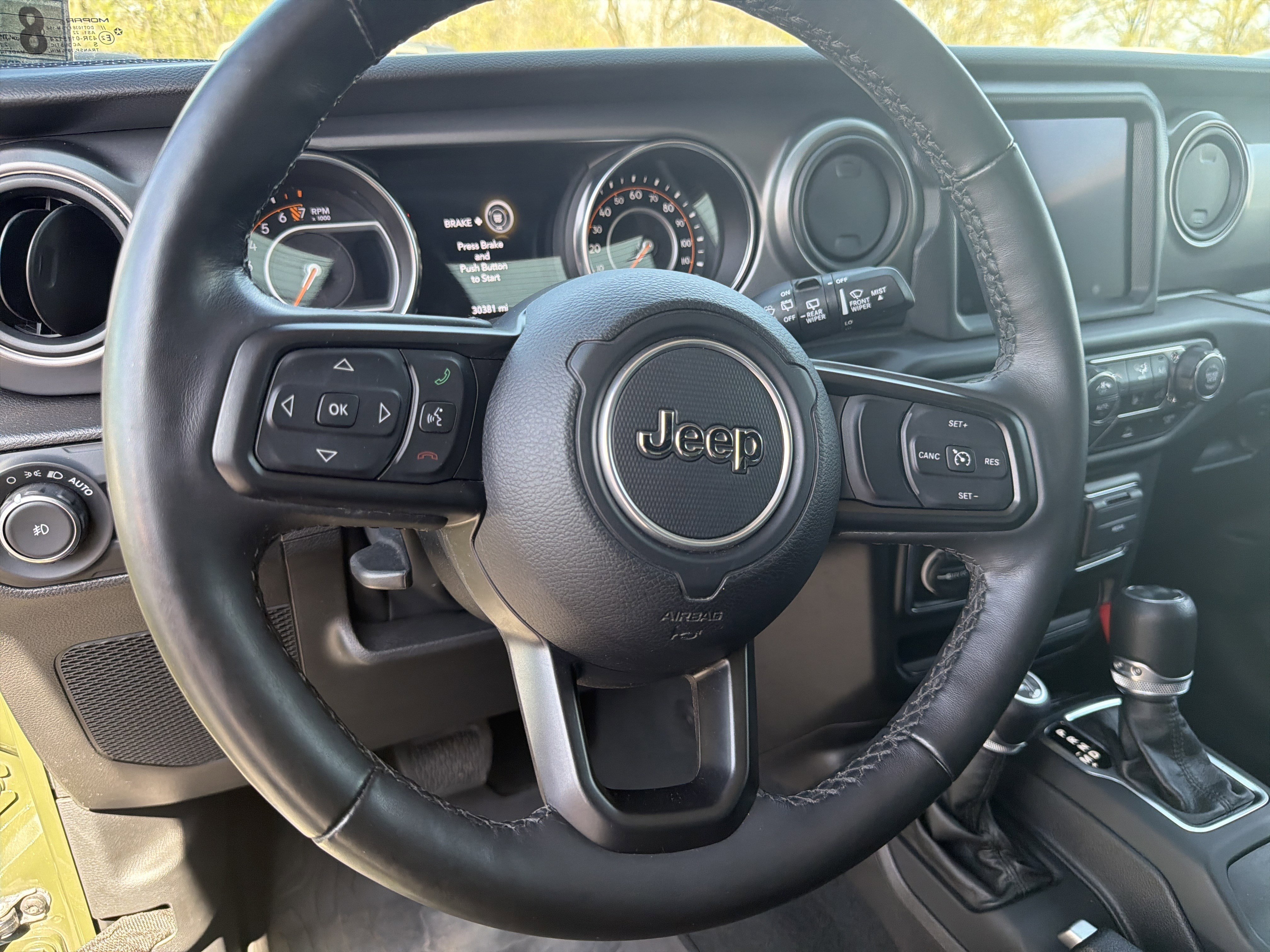 Certified 2022 Jeep Wrangler Sport AWD/4WD image 12