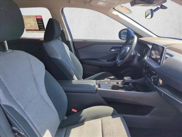 Used 2022 Nissan Rogue SV FWD image 24