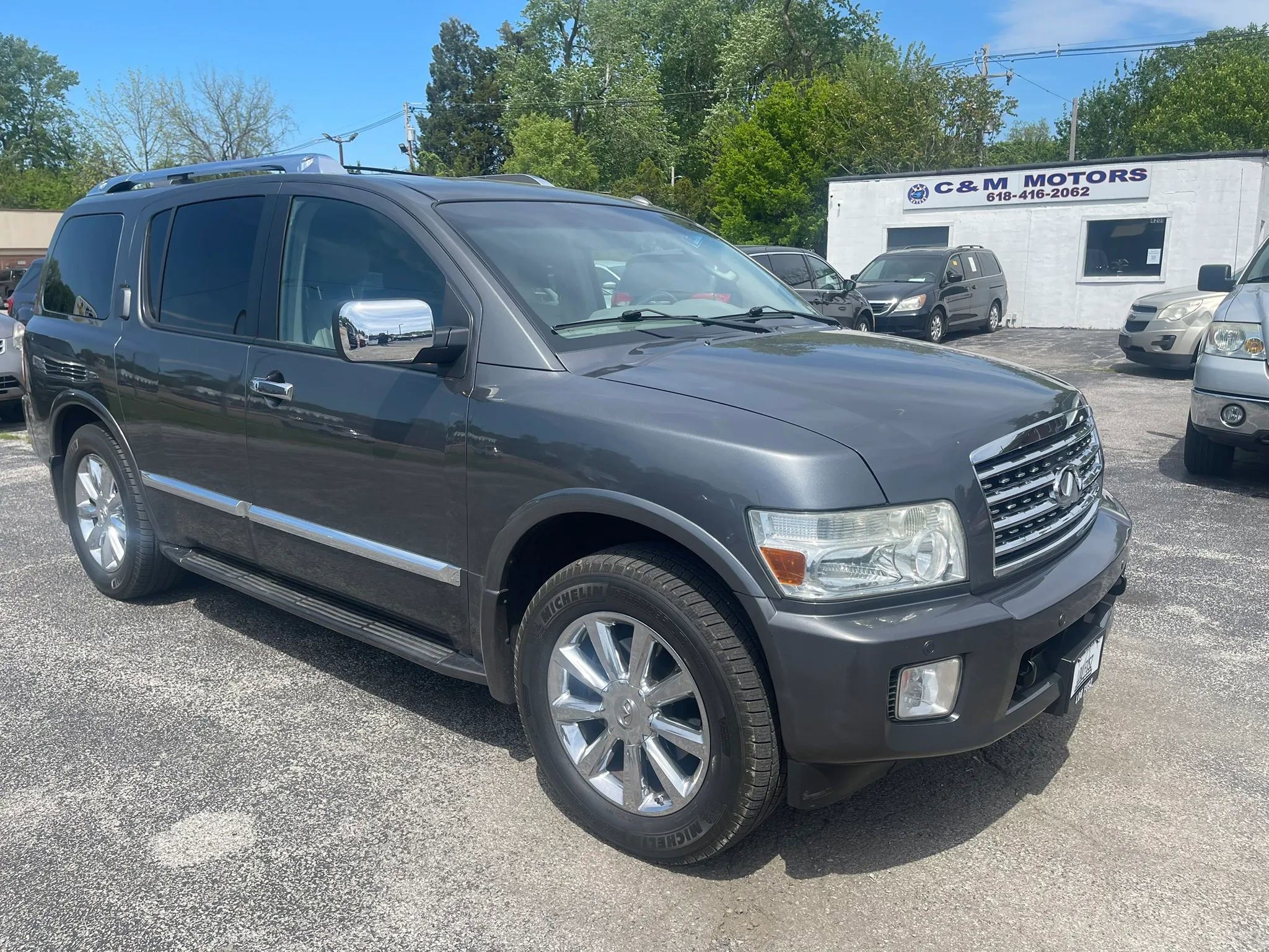 Used 2008 INFINITI QX56 4WD image 3