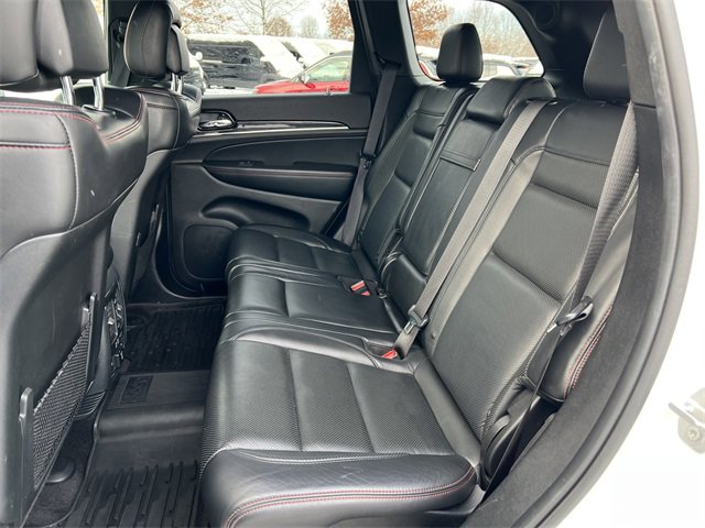 Used 2019 Jeep Grand Cherokee Trailhawk w/ Trailhawk Luxury Group image 5