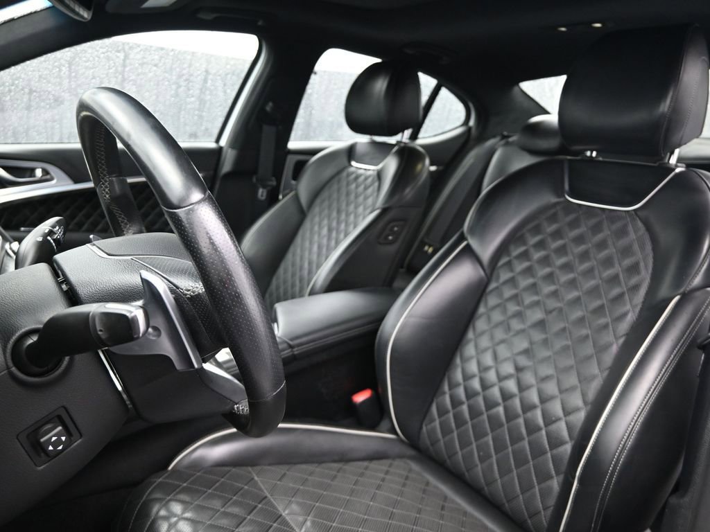 Used 2019 Genesis G70 3.3T Advanced w/ Sport Package image 16