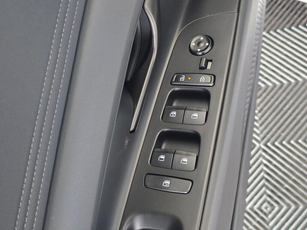 New 2026 Hyundai Elantra SEL Sport image 21