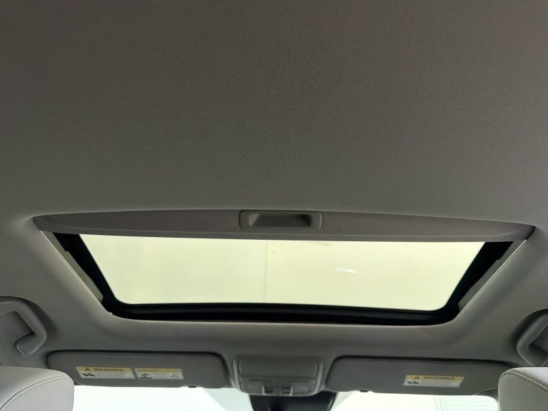 Used 2017 Honda CR-V Touring image 22