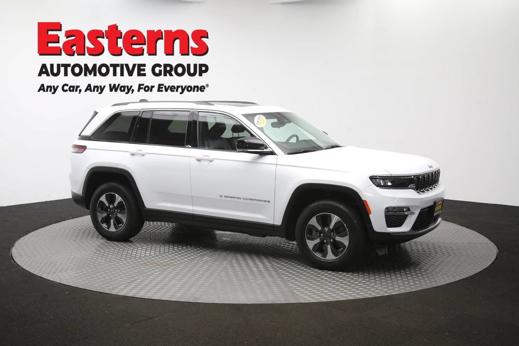 Used 2023 Jeep Grand Cherokee 4WD 4xe image 54