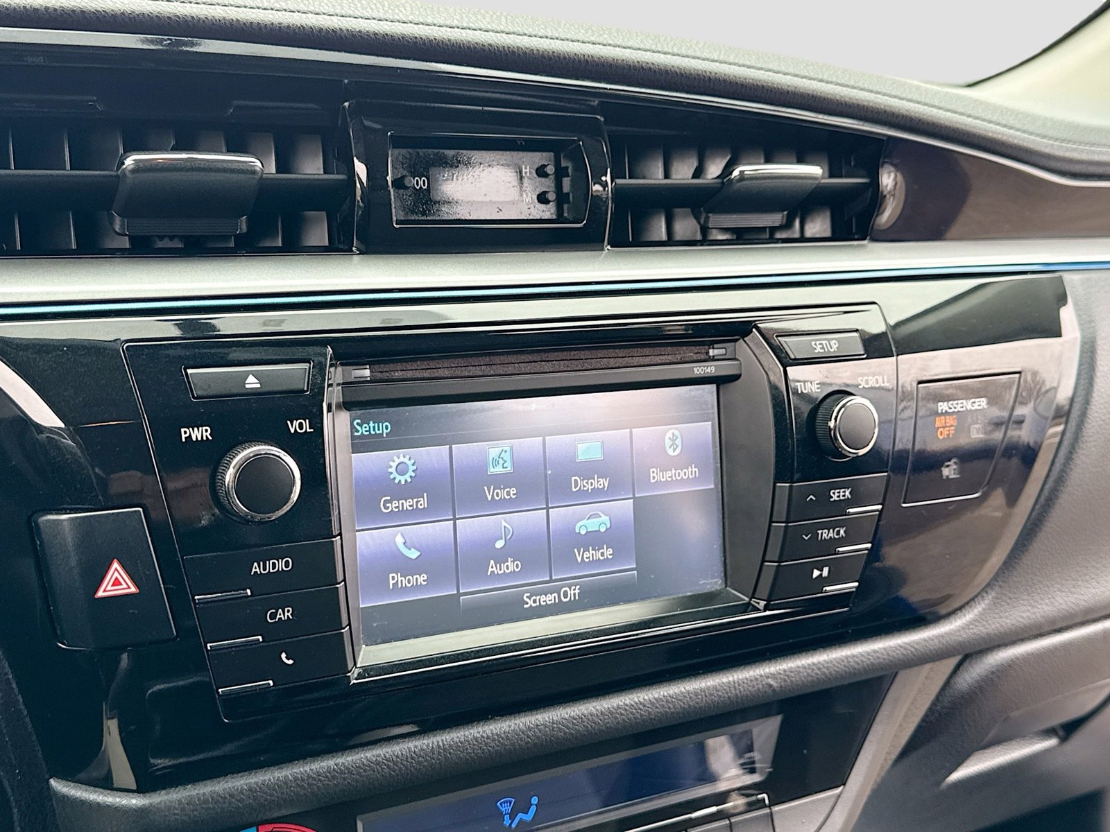 Used 2015 Toyota Corolla S image 9