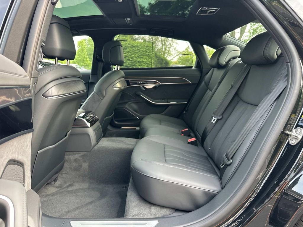 New 2025 Audi A8 L 3.0T image 27