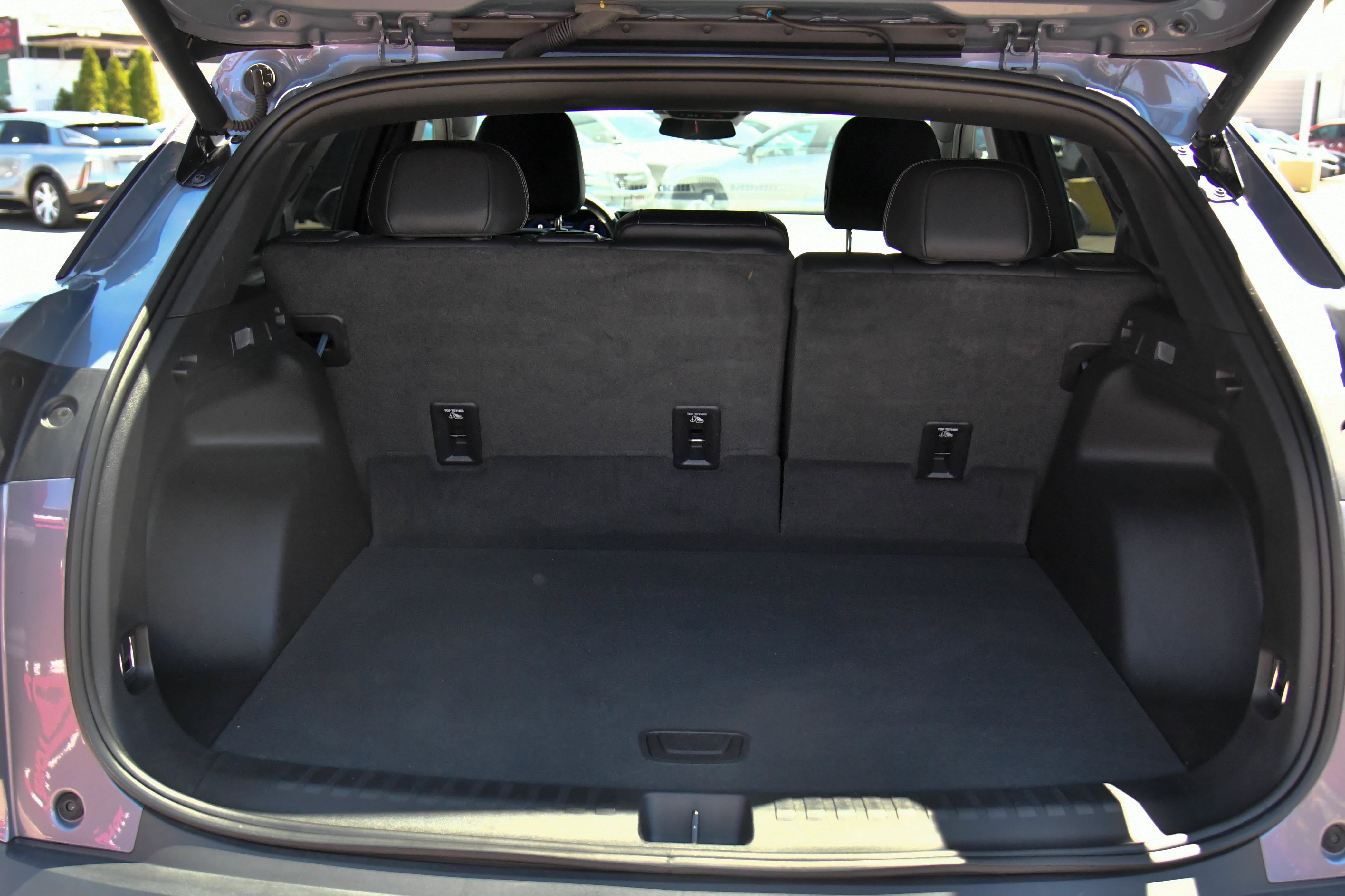 Used 2024 Chevrolet Blazer EV LT AWD/4WD image 45