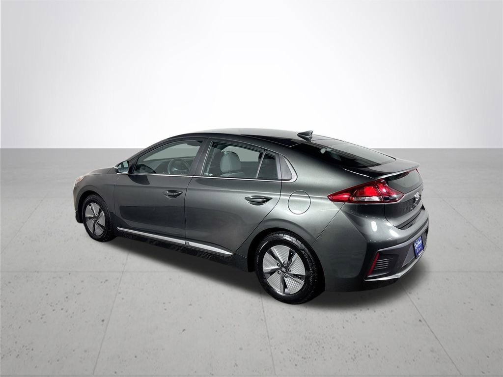 Used 2021 Hyundai Ioniq SE FWD image 8