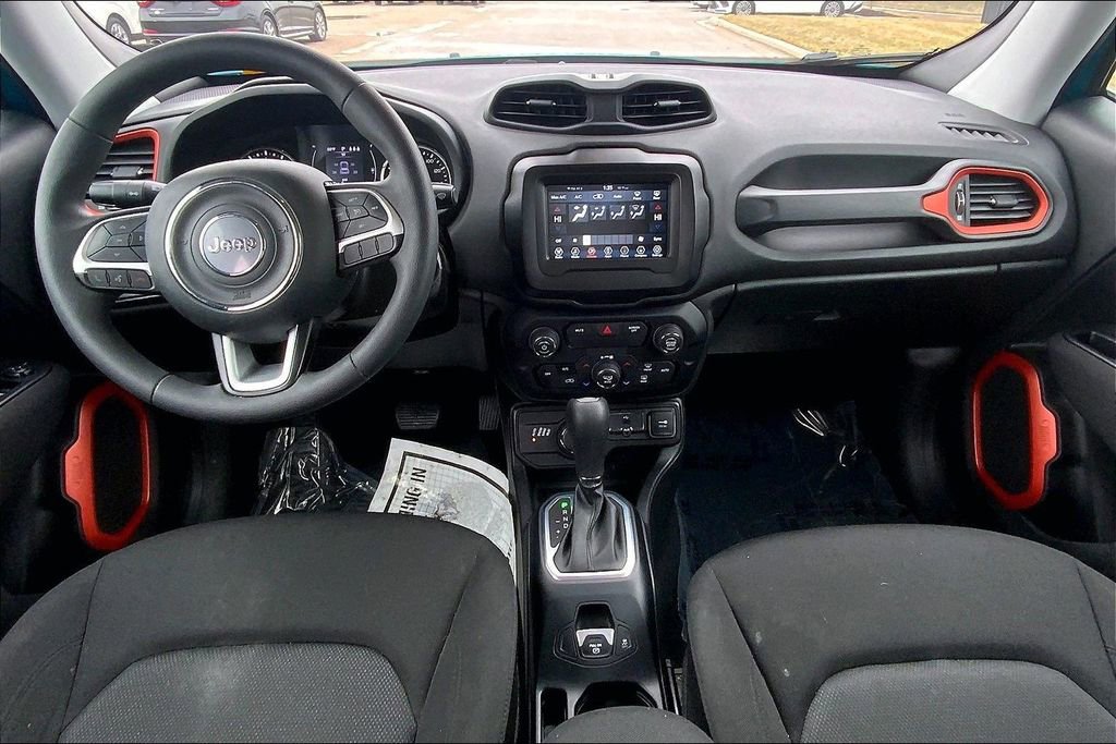 Used 2023 Jeep Renegade Trailhawk image 10