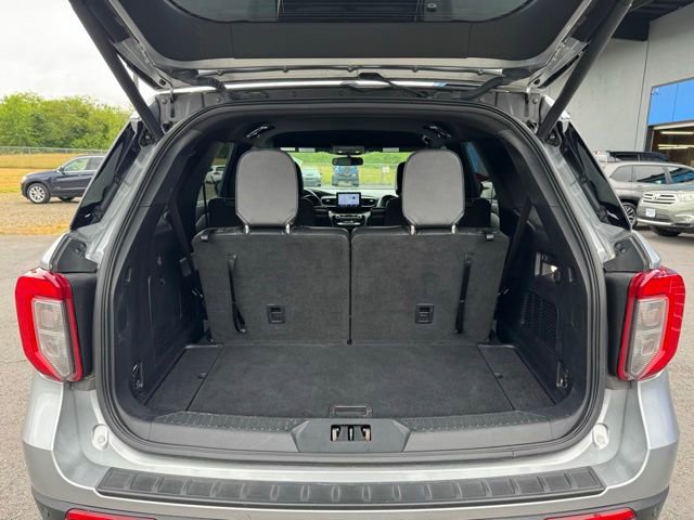 Used 2022 Ford Explorer ST AWD/4WD image 18