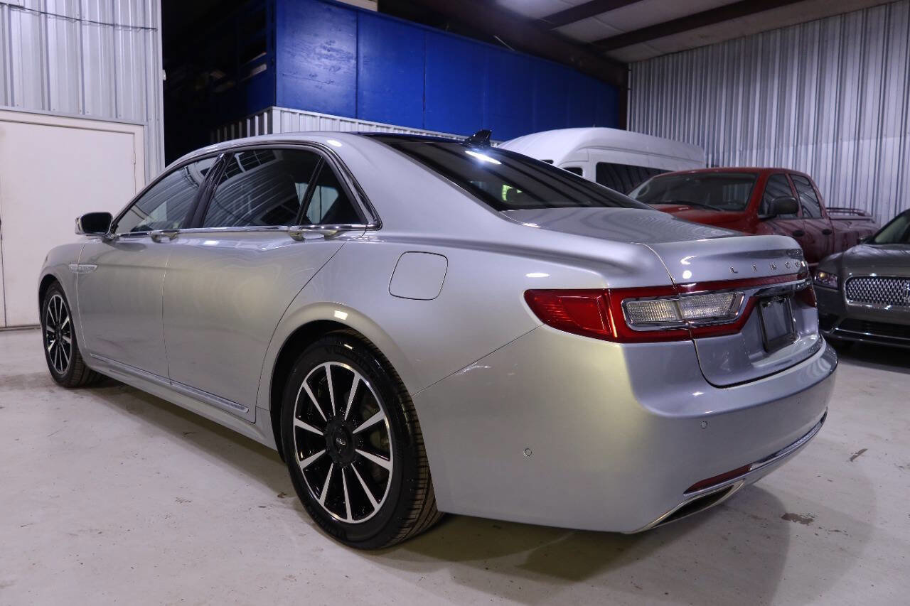 Used 2020 Lincoln Continental Reserve image 3