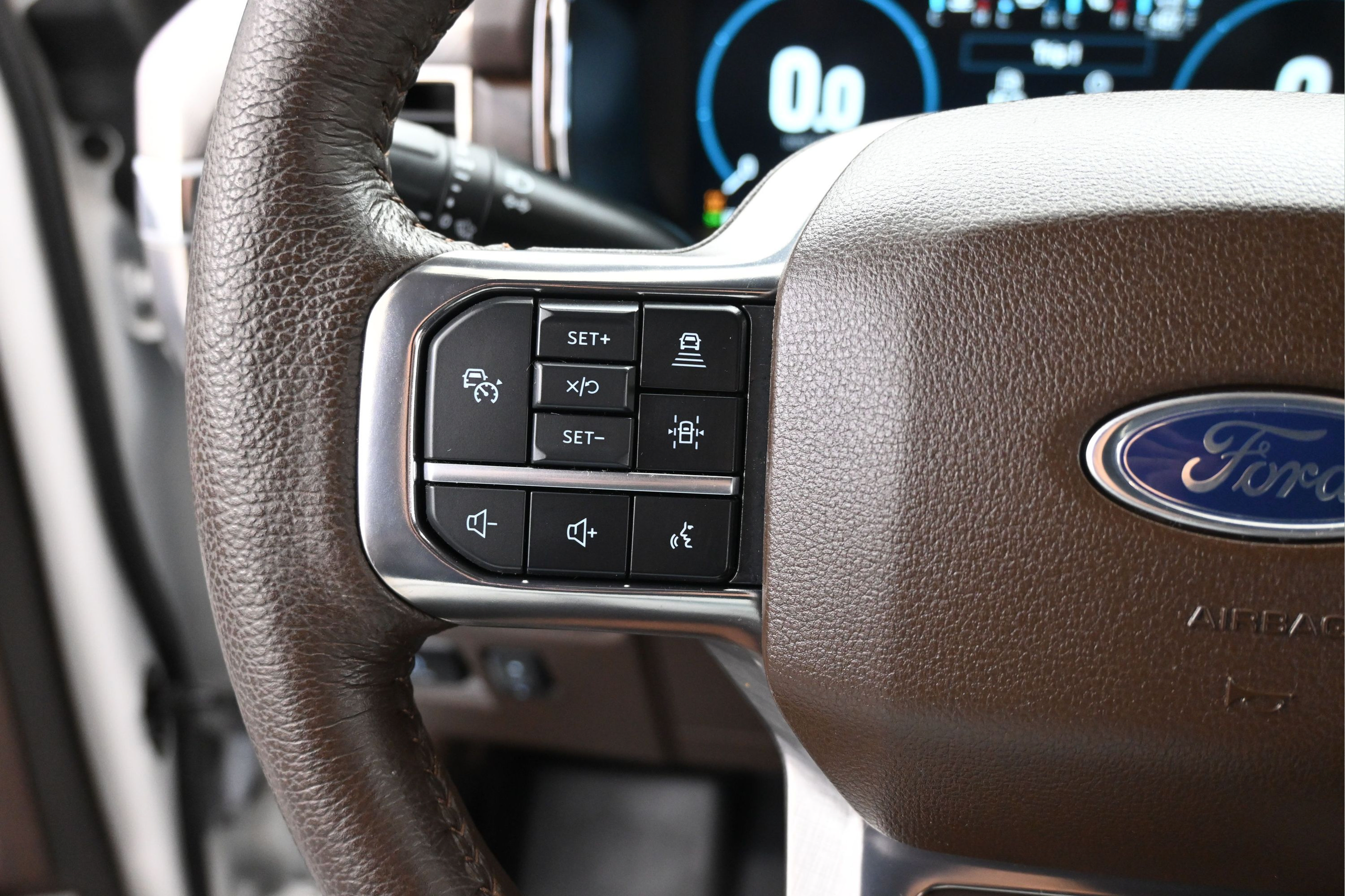 Used 2023 Ford F150 King Ranch w/ Equipment Group 601A High AWD/4WD image 14