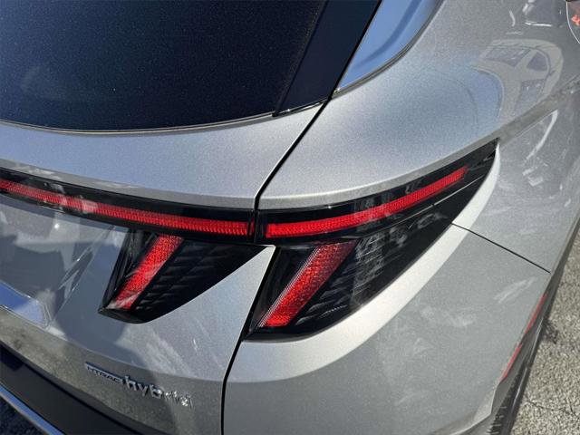 Used 2023 Hyundai Tucson Limited image 10