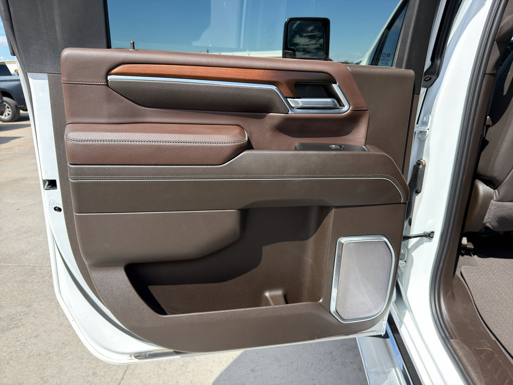 Used 2024 GMC Sierra 2500 Denali AWD/4WD image 18