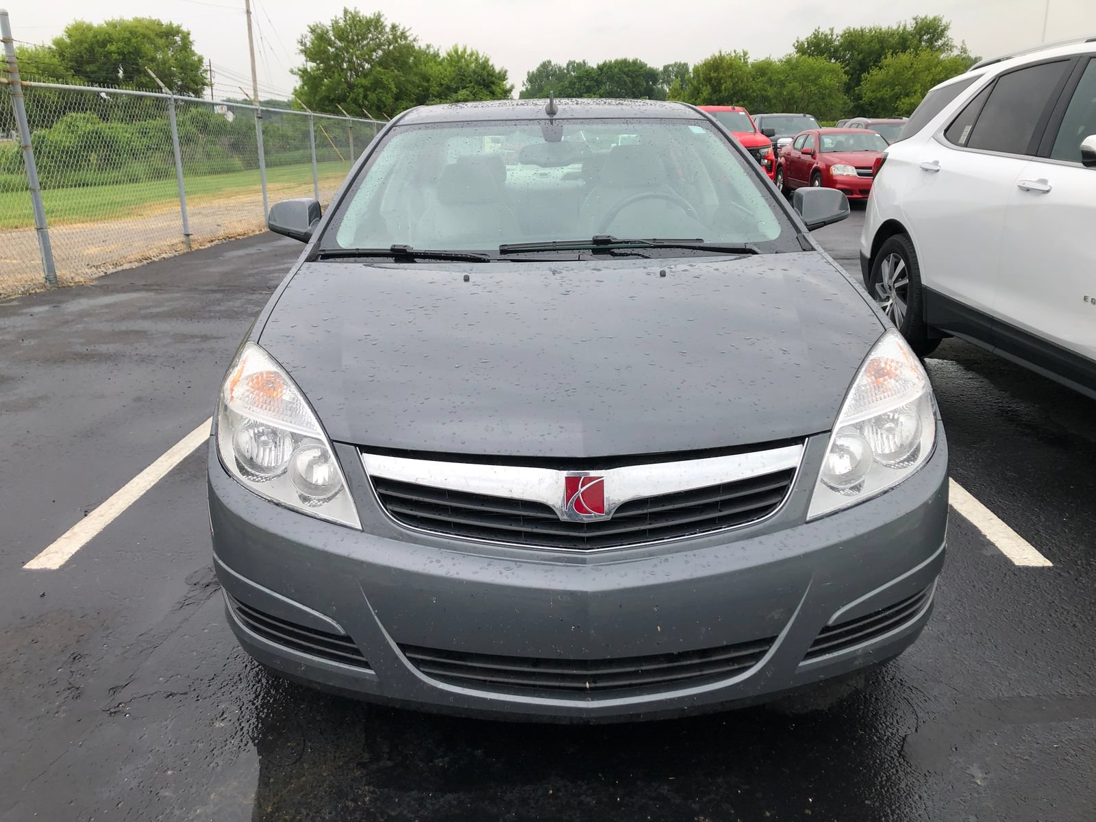 Used 2008 Saturn Aura XE w/ Premium Trim Package FWD image 2