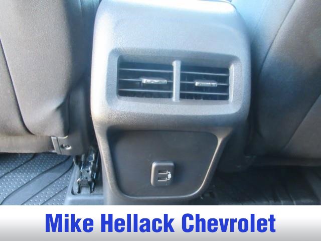 Used 2024 Chevrolet Equinox LT w/ LPO, Floor Liner Package FWD image 17