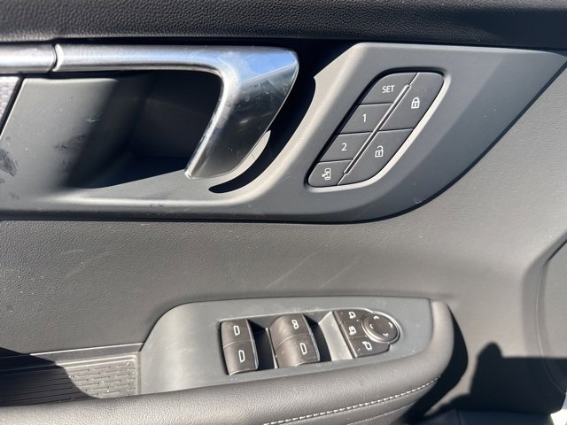 New 2026 Buick Enclave Sport Touring w/ Power Package image 10