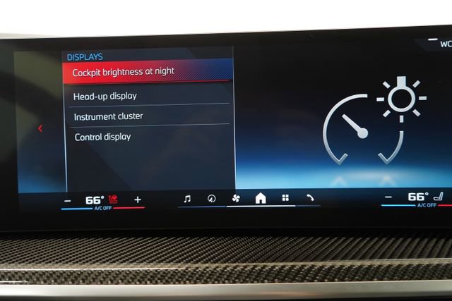 Used 2026 BMW X7 M60i image 43