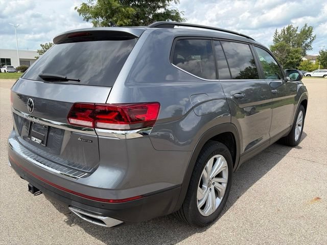 Used 2023 Volkswagen Atlas SE AWD/4WD image 3