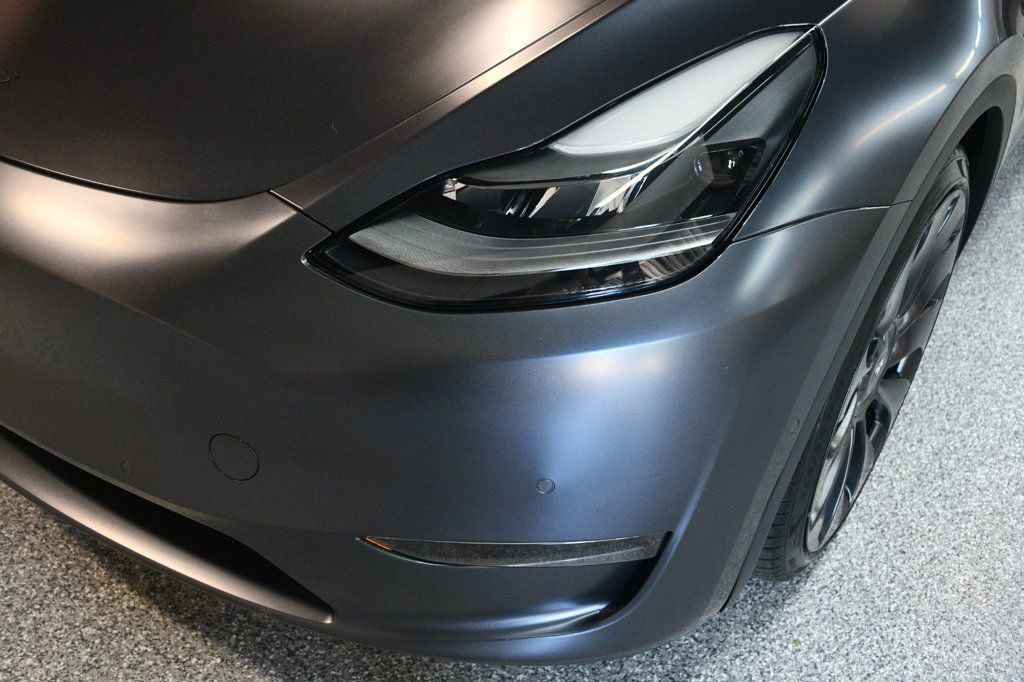 Used 2021 Tesla Model Y Performance AWD/4WD image 11