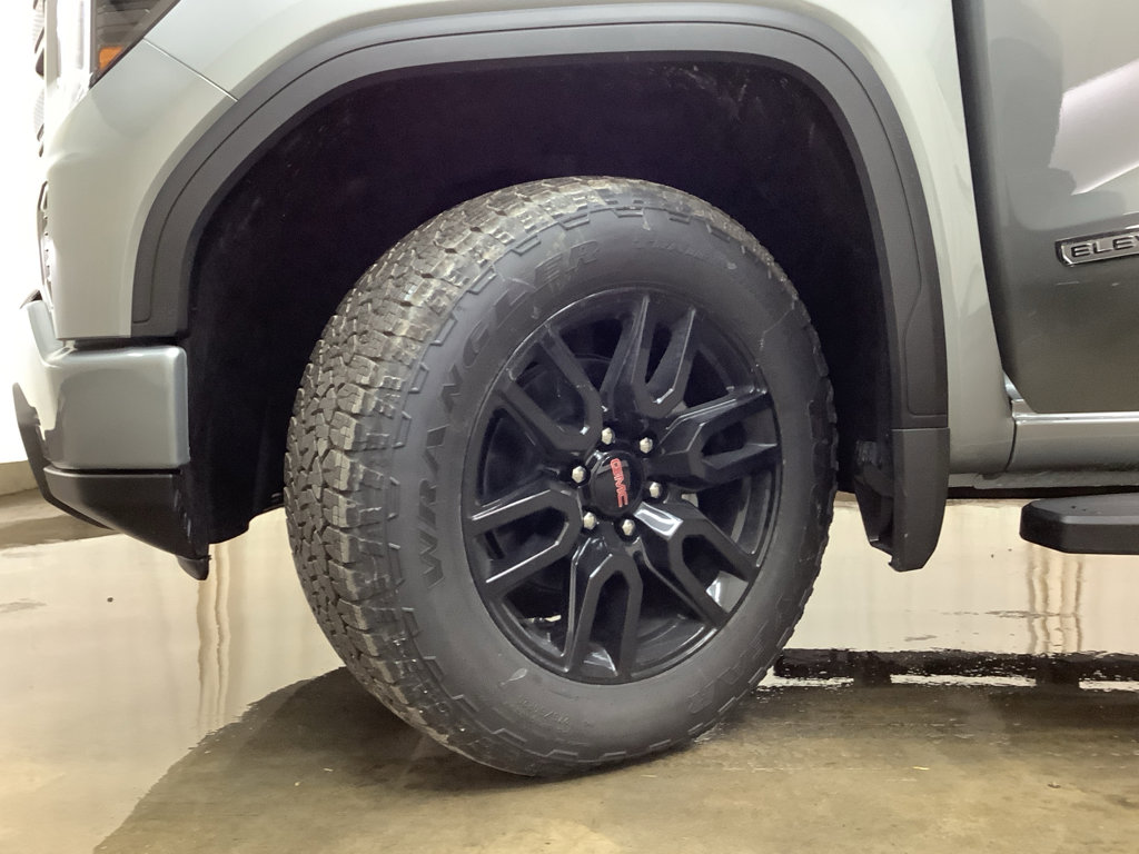 New 2026 GMC Sierra 1500 Elevation image 31