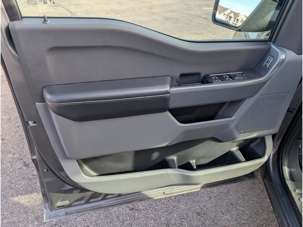 Used 2023 Ford F150 XLT image 15