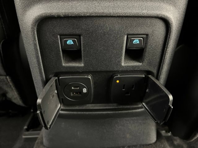 Used 2023 Ford Bronco Wildtrak AWD/4WD image 43
