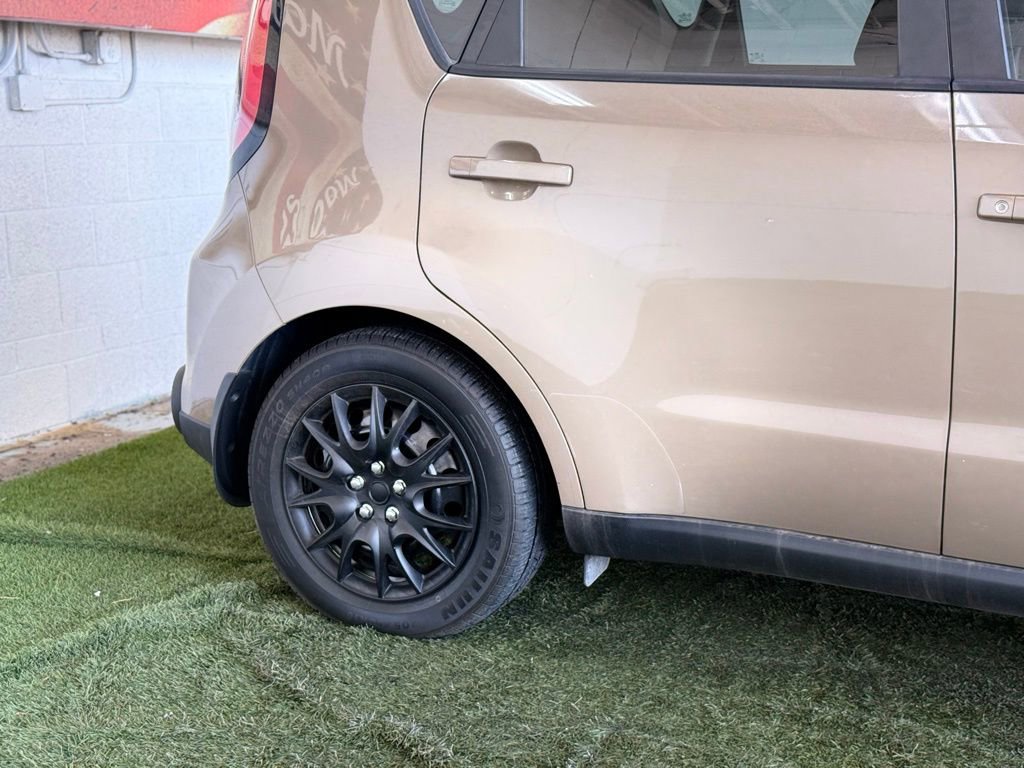 Used 2014 Kia Soul image 5