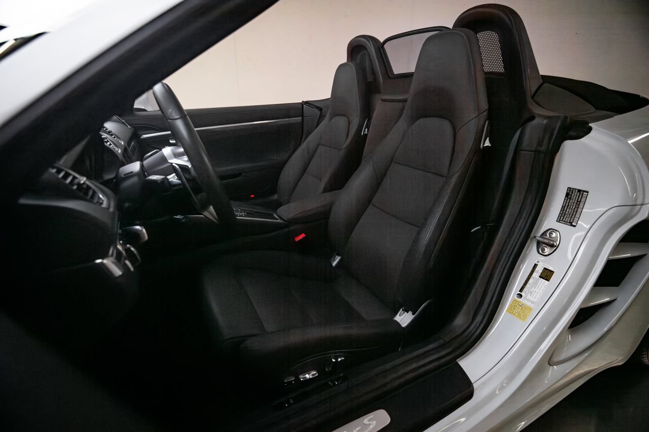 Used 2023 Porsche 718 Boxster S RWD image 8