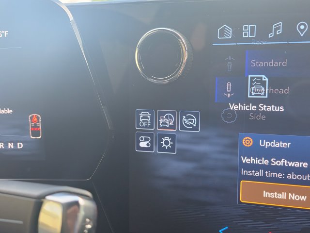 Certified 2024 Chevrolet Blazer EV RS AWD/4WD image 26