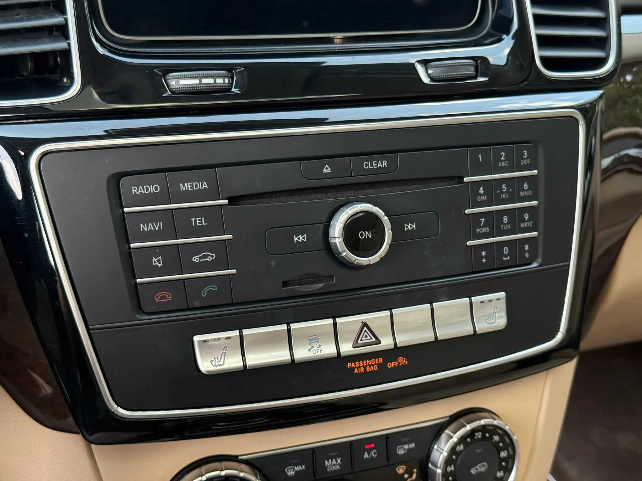 Used 2018 Mercedes-Benz GLE 350 image 24