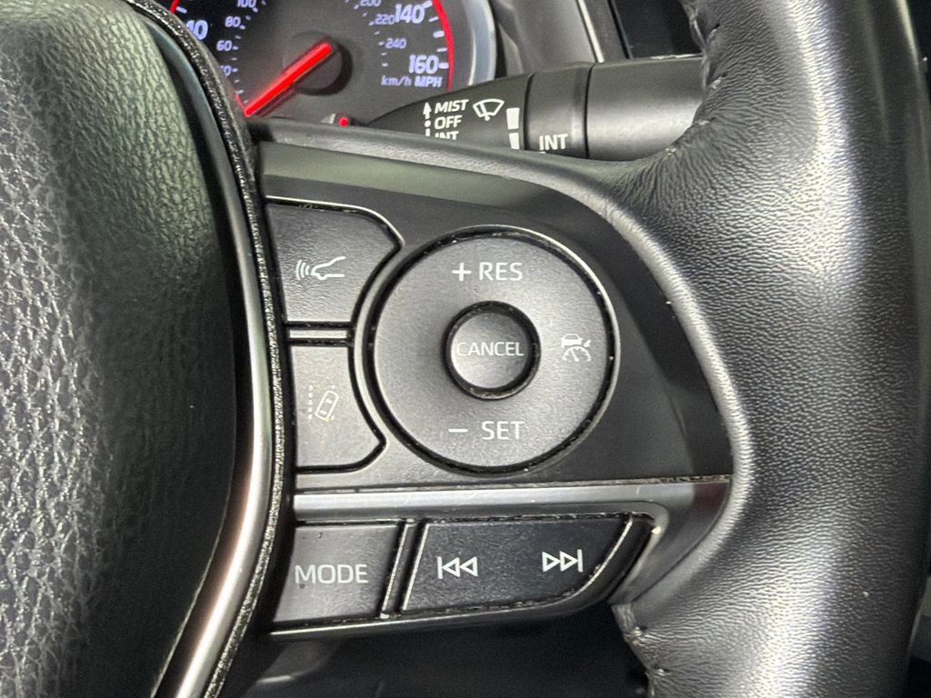 Used 2020 Toyota Camry XSE FWD image 26