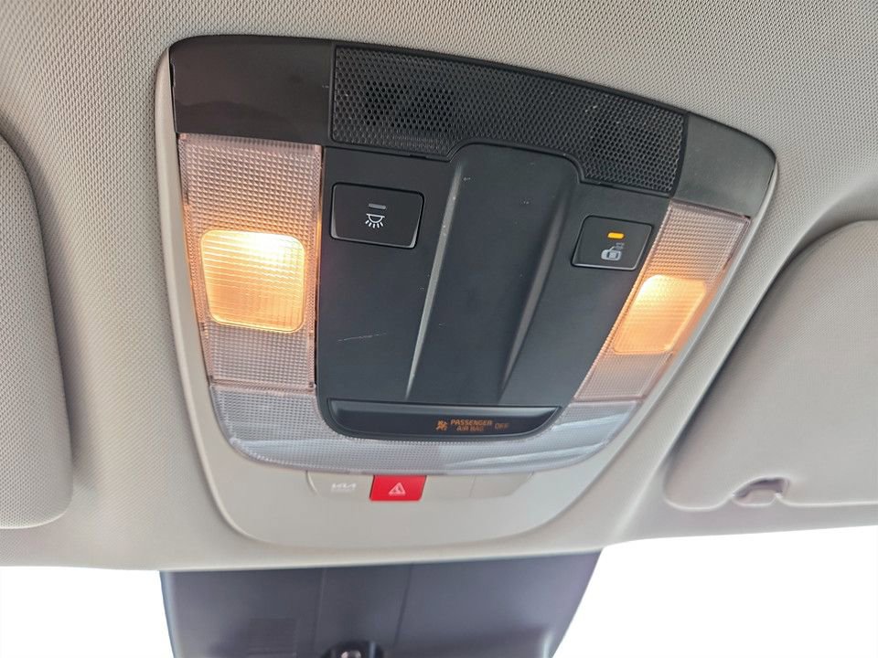 Used 2025 Kia K5 LXS image 23