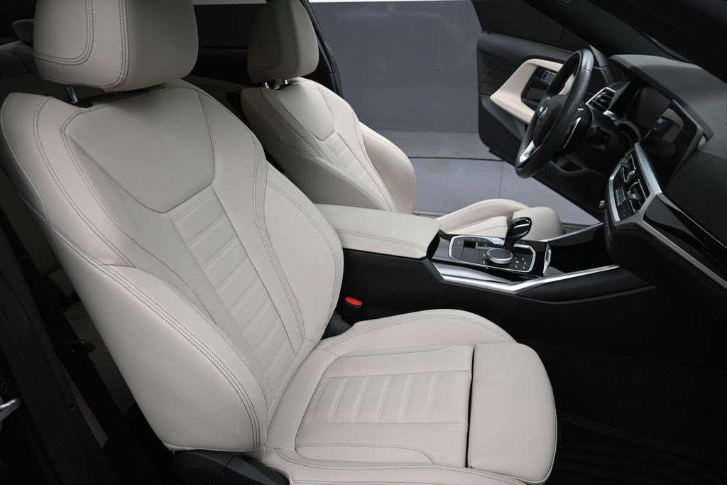 Used 2022 BMW 230i Coupe w/ Premium Package 2 RWD image 20