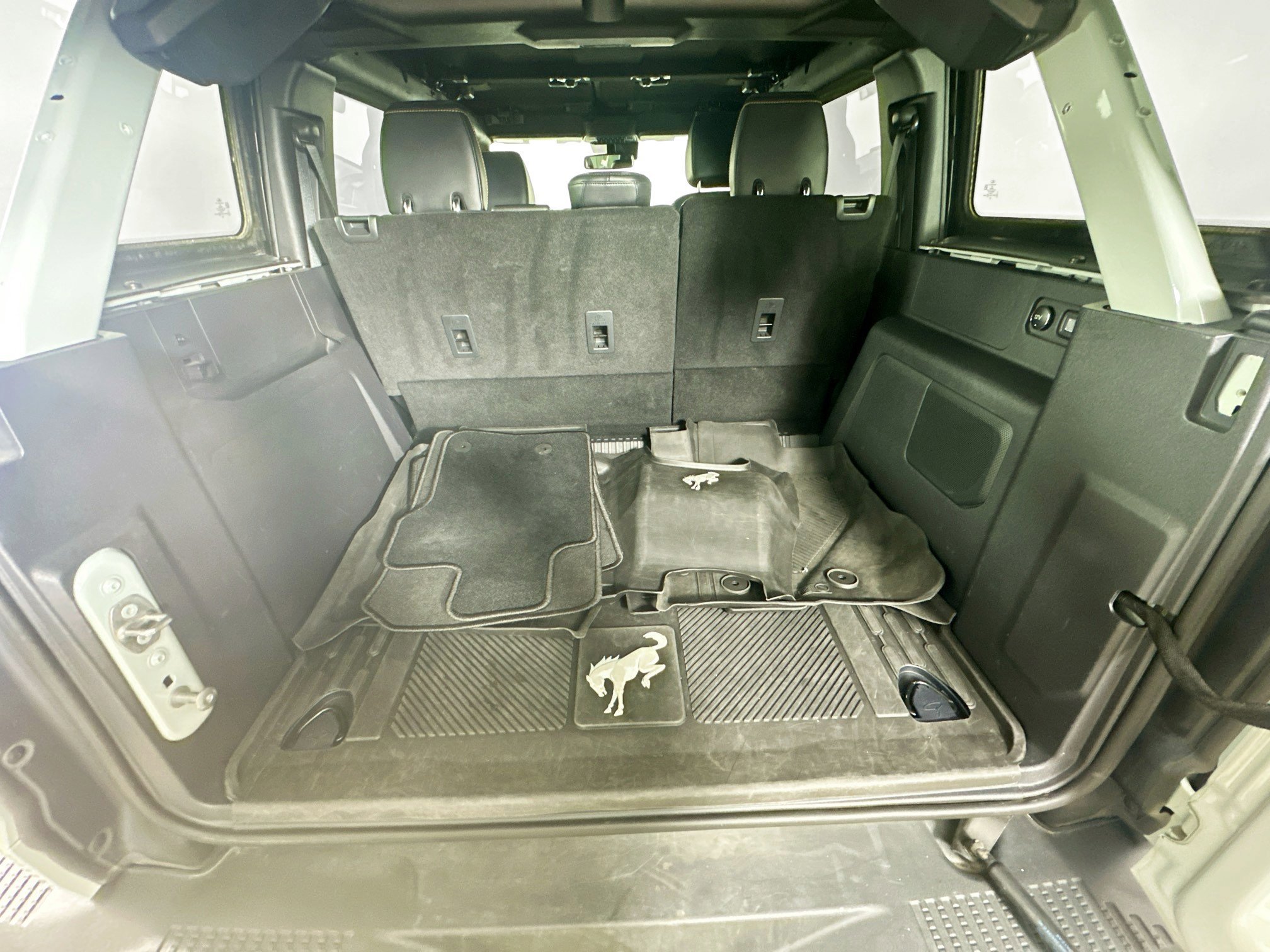 Used 2023 Ford Bronco Badlands AWD/4WD image 34