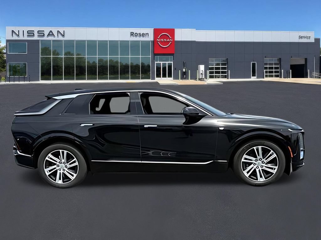 Used 2024 Cadillac Lyriq Tech w/ LPO, Floor Liner Package RWD image 2