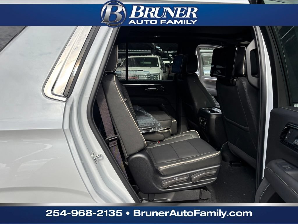 New 2026 Chevrolet Tahoe Premier AWD/4WD image 18