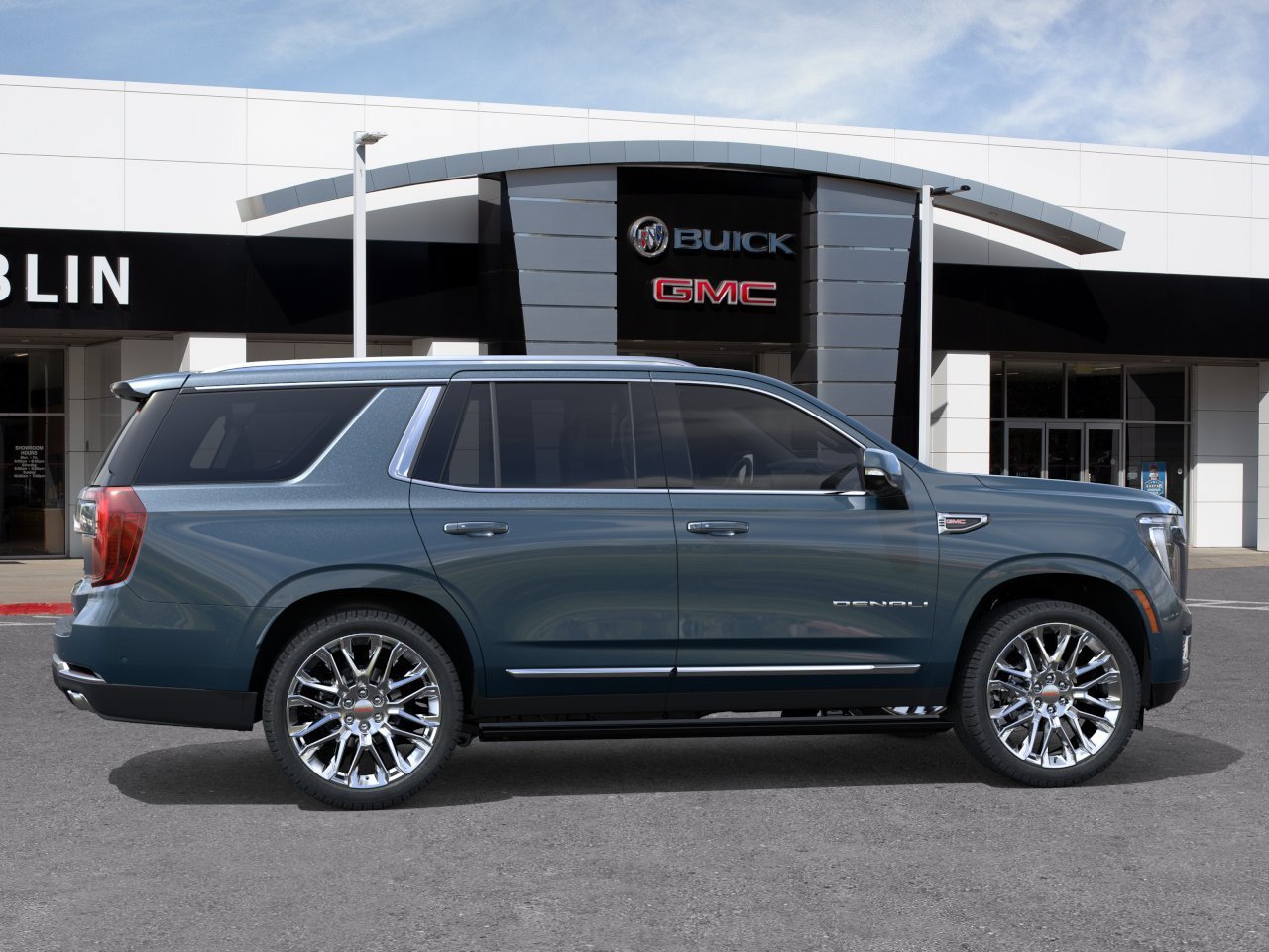 New 2026 GMC Yukon Denali w/ Denali Reserve Package AWD/4WD image 3