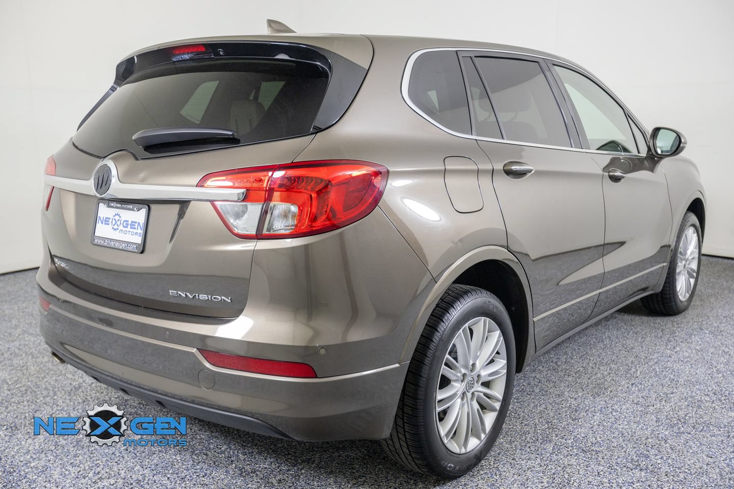 Used 2018 Buick Envision Preferred FWD image 7