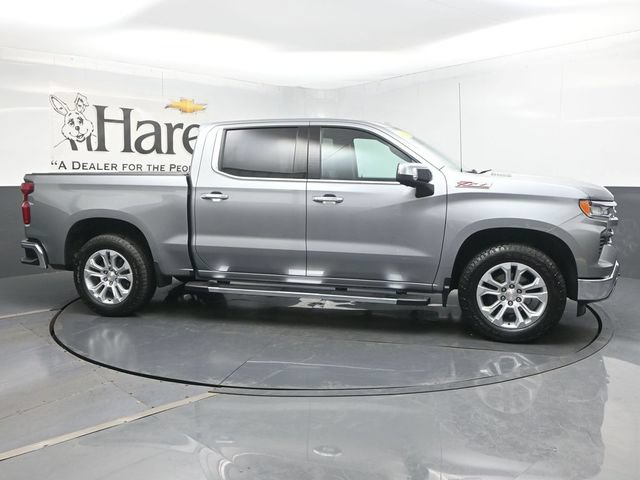 Used 2025 Chevrolet Silverado 1500 LTZ AWD/4WD image 48