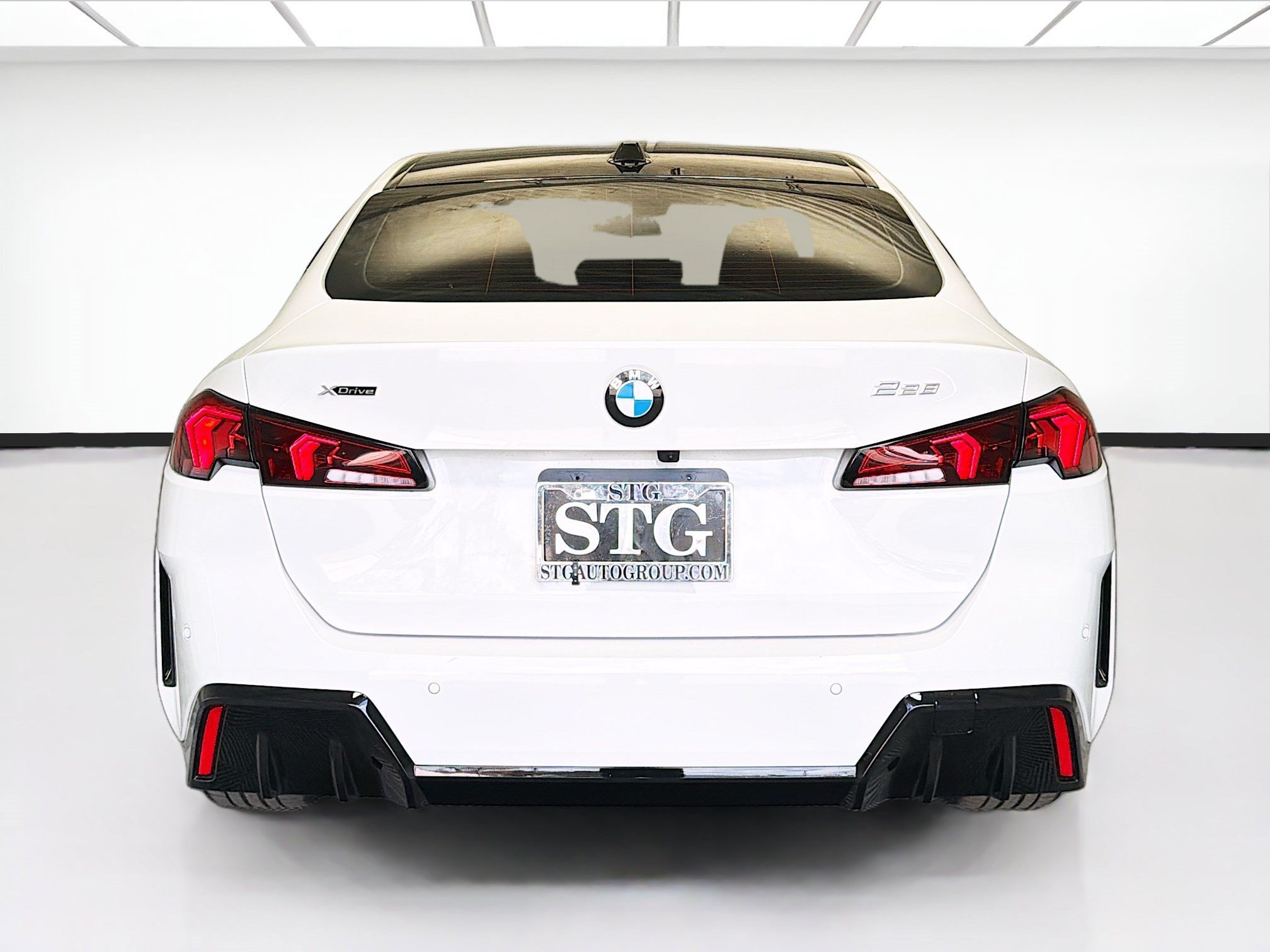 Used 2025 BMW 228i xDrive w/ Premium Package AWD/4WD image 5